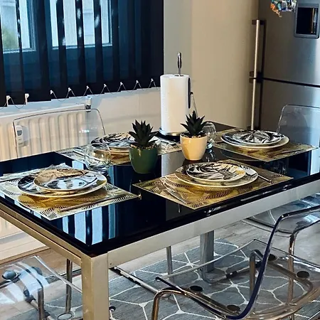 Superbe Avec Vue Et Salle D Eau Privative Dans Duplex De 140m2 - Proche Chu Clermont