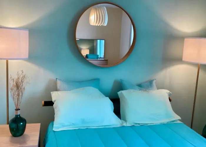 Superbe Avec Vue Et Salle D Eau Privative Dans Duplex De 140m2 - Proche Chu Clermont *